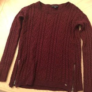 Women’s extra small  American Eagle sweater